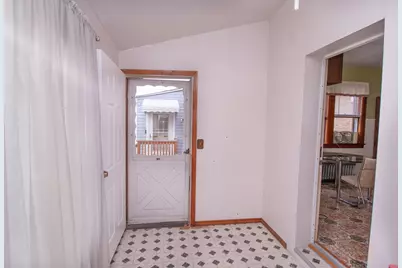 5425 N Linder Avenue, Chicago, IL 60630 - Photo 11