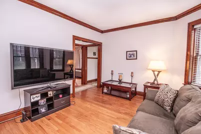 5425 N Linder Avenue, Chicago, IL 60630 - Photo 3