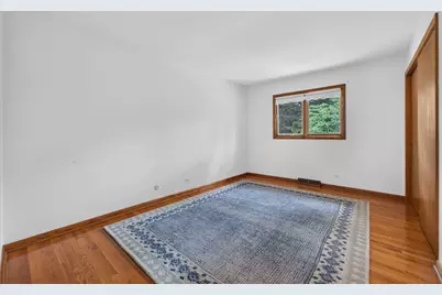 304 E Irving Park Road, Roselle, IL 60172 - Photo 27