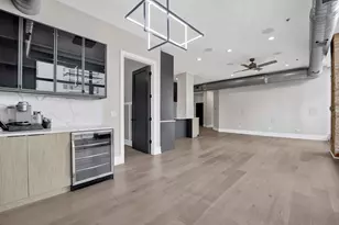 23 N Green St, Chicago, IL 60607 - Photo 7