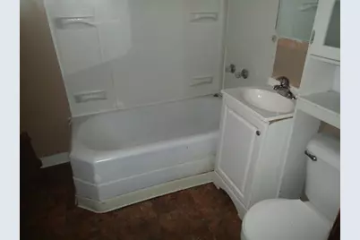 923 N Kedvale Avenue, Chicago, IL 60651 - Photo 5