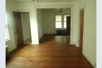 923 N Kedvale Avenue, Chicago, IL 60651 - Photo 7