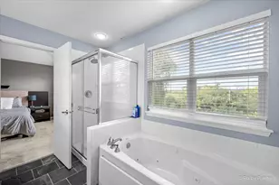 712 Brighton Cir, Port Barrington, IL 60010 - Photo 15
