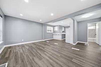 17617 Burnham Avenue, Lansing, IL 60438 - Photo 3