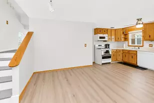 5110 S Nagle Ave, Chicago, IL 60638 - Photo 9