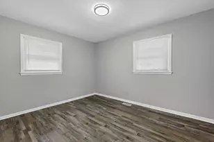 3240 Elisha Ave, Zion, IL 60099 - Photo 13