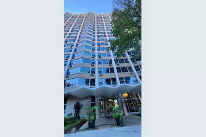 555 W Cornelia Avenue #1301, Chicago, IL 60657 - Photo 1