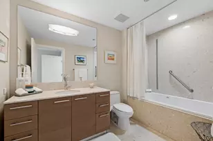 340 E Randolph St, Chicago, IL 60601 - Photo 13