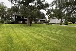 12838 Artesian St, Lemont, IL 60439 - Photo 3