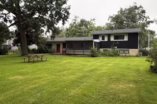 12838 Artesian St, Lemont, IL 60439 - Photo 7