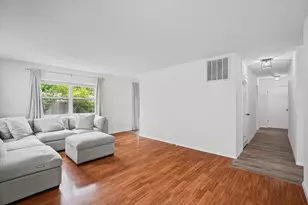 912 Frank Dr, Champaign, IL 61821 - Photo 9