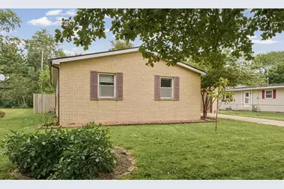 912 Frank Drive, Champaign, IL 61821 - Photo 3