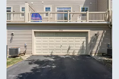 5566 Cloverdale Road, Hanover Park, IL 60133 - Photo 23