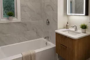 10812 S Indiana Ave, Chicago, IL 60628 - Photo 5