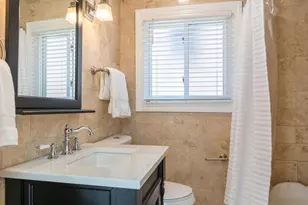 428 W Wellington Ave, Chicago, IL 60657 - Photo 17