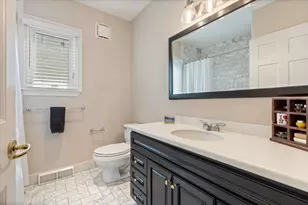 2424 N Burling St, Chicago, IL 60614 - Photo 37