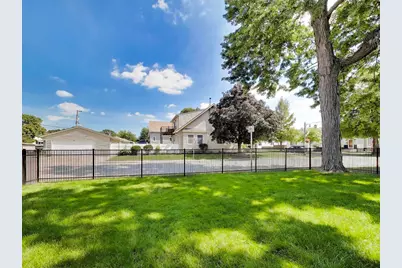 7720 W 65th Place, Bedford Park, IL 60501 - Photo 33