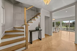 1288 Sunview Ln, Winnetka, IL 60093 - Photo 5