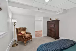313 Vista Dr, Bloomington, IL 61701 - Photo 33