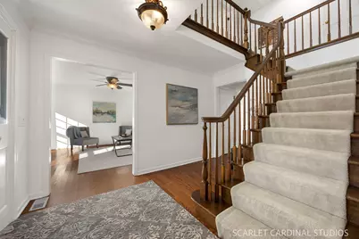 2071 Chatham Drive, Wheaton, IL 60189 - Photo 5