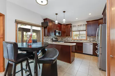 950 Dunham Drive, West Chicago, IL 60185 - Photo 7