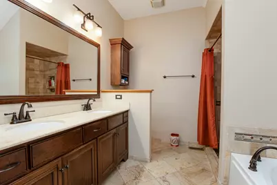 950 Dunham Drive, West Chicago, IL 60185 - Photo 11