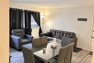 4010 Monroe St, Bellwood, IL 60104 - Photo 3