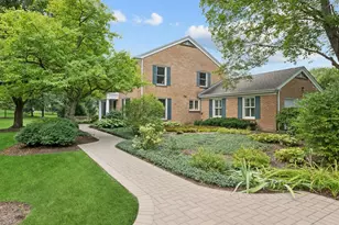 106 Carriage Rd, North Barrington, IL 60010 - Photo 1