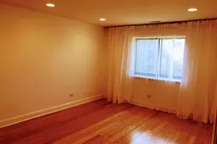 1108 Castilian Ct, Glenview, IL 60025 - Photo 3