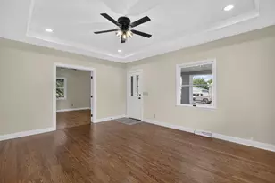 984 Pomeroy St, Marseilles, IL 61341 - Photo 7