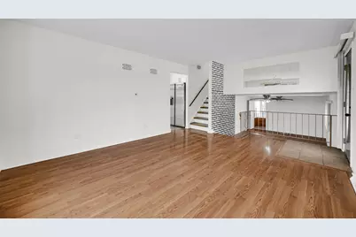 7506 W 83rd Place, Bridgeview, IL 60455 - Photo 9
