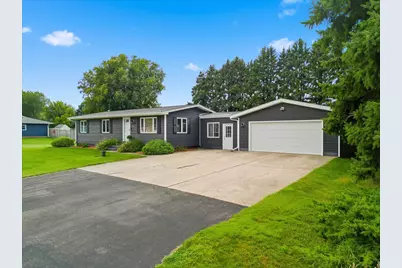 5564 S Greenland Drive, Rochelle, IL 61068 - Photo 17