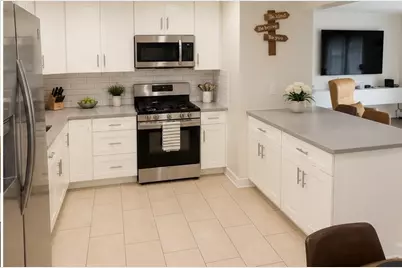 11119 S 84th Avenue #3B, Palos Hills, IL 60465 - Photo 3