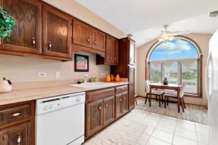 6559 Pine Lake Dr, Tinley Park, IL 60477 - Photo 11