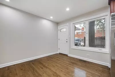 1715 W Thome Avenue, Chicago, IL 60660 - Photo 11