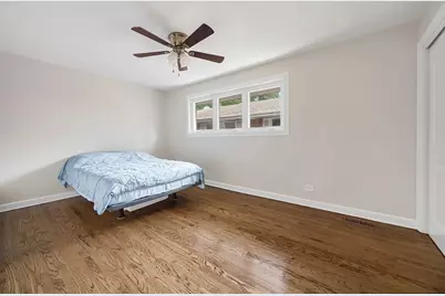 1715 W Thome Avenue, Chicago, IL 60660 - Photo 13