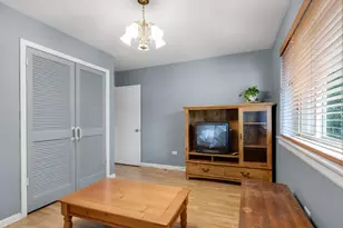 737 Ridge Ave, Evanston, IL 60202 - Photo 11