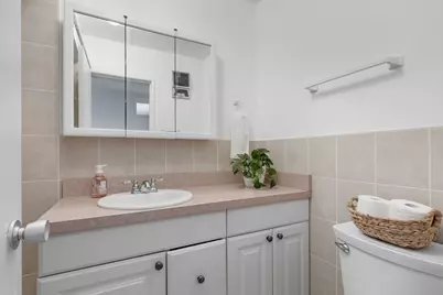 737 Ridge Avenue #2H, Evanston, IL 60202 - Photo 15