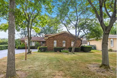 8540 Candlelight Drive E, Willow Springs, IL 60480 - Photo 3