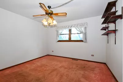 8540 Candlelight Drive E, Willow Springs, IL 60480 - Photo 23