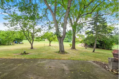 8540 Candlelight Drive E, Willow Springs, IL 60480 - Photo 25