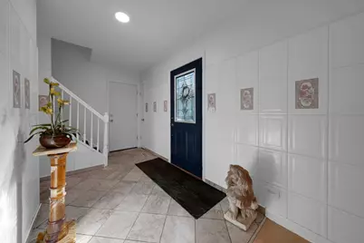 135 Pinehurst Drive, Mundelein, IL 60060 - Photo 3