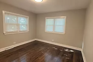 4328 W 109th St, Oak Lawn, IL 60453 - Photo 3