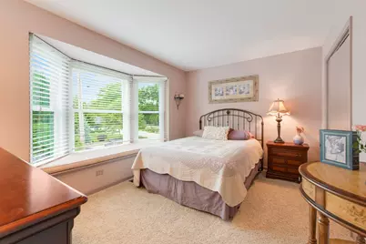 5903 Bentley Avenue, Willowbrook, IL 60527 - Photo 21