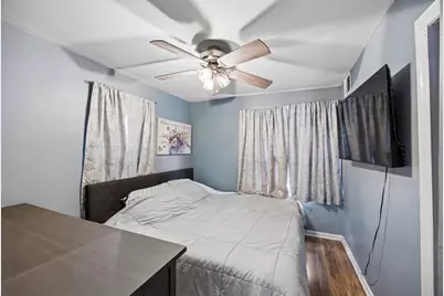 9824 S Campbell Avenue, Evergreen Park, IL 60805 - Photo 7