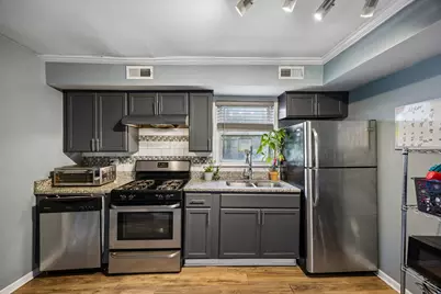 9824 S Campbell Avenue, Evergreen Park, IL 60805 - Photo 5