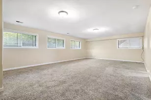 504 Nassau Ave, Bolingbrook, IL 60440 - Photo 17