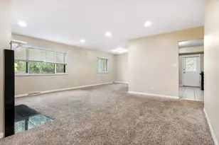 504 Nassau Ave, Bolingbrook, IL 60440 - Photo 9