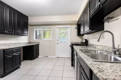 504 Nassau Avenue, Bolingbrook, IL 60440 - Photo 3