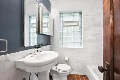 2013 W Farragut Avenue #1, Chicago, IL 60625 - Photo 13